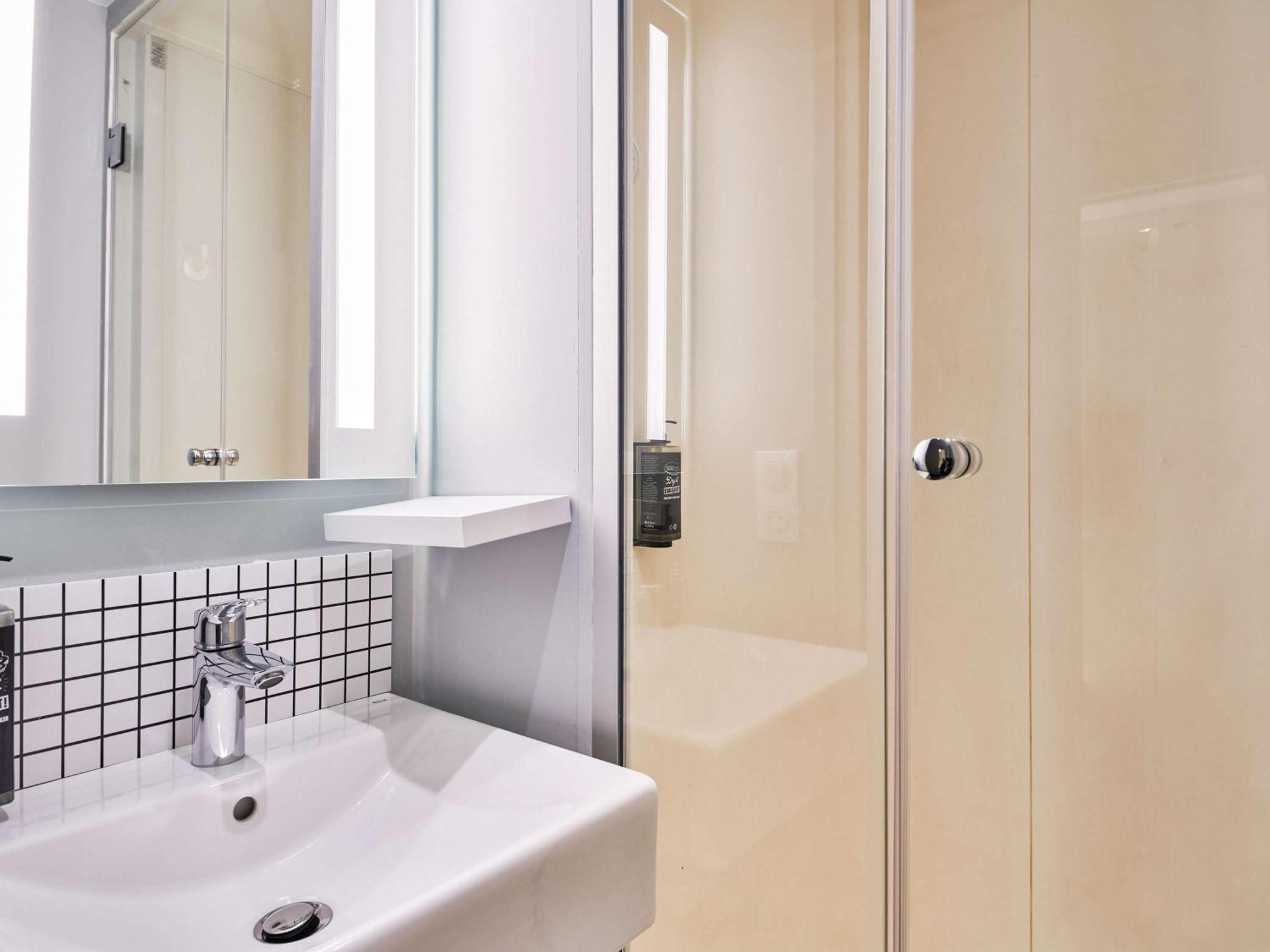 Ibis Budget Saint-Maurice Eksteriør bilde